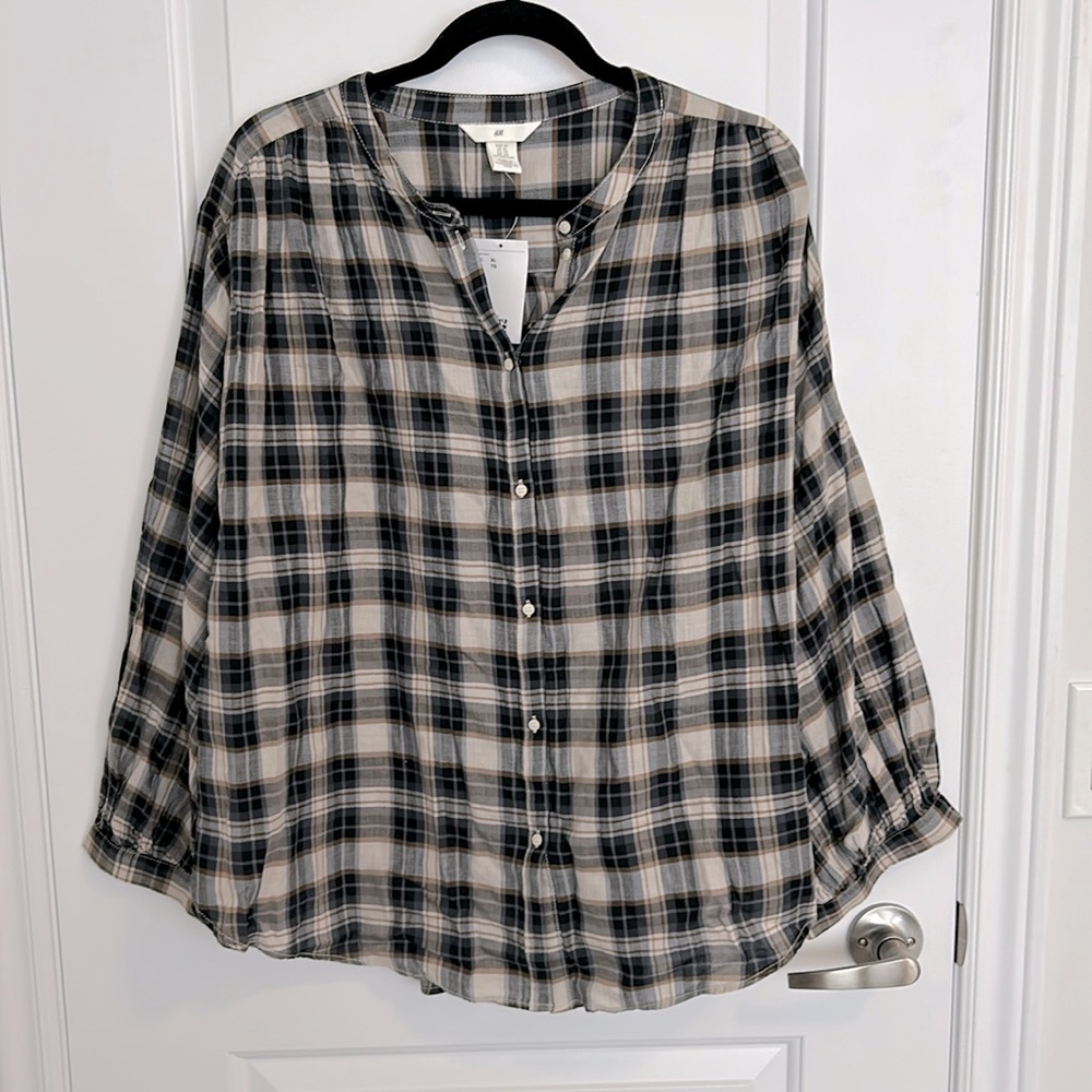 *NWT* H&M Plaid Blouse
